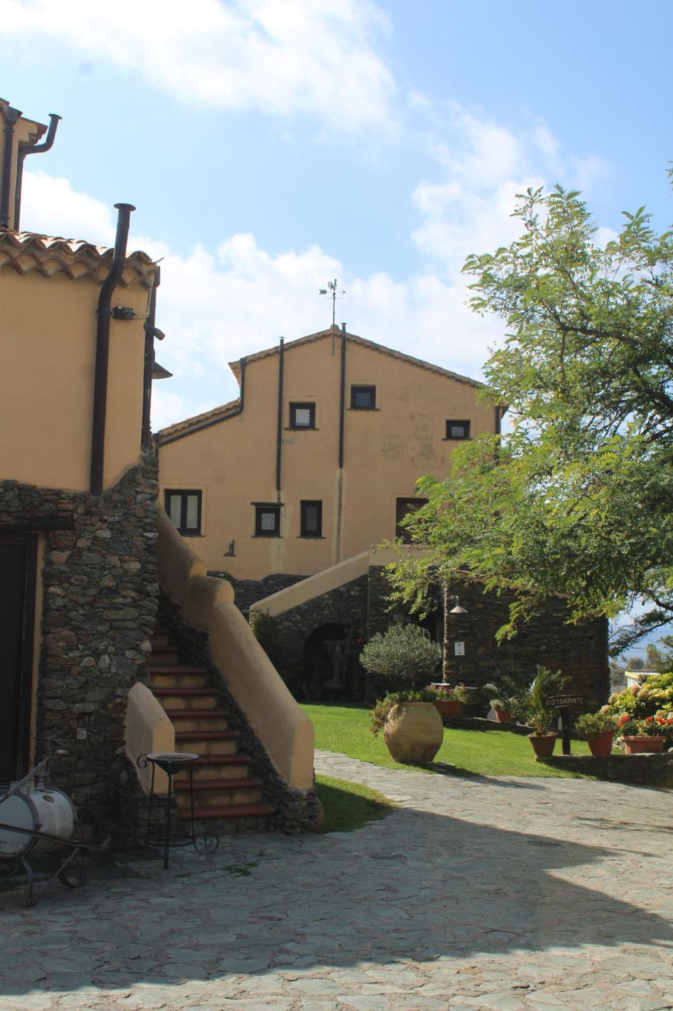 Il Borgo Della Marinella Guest House Amantea Exterior photo